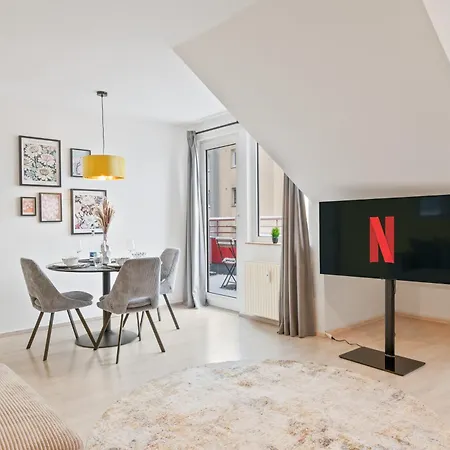 Апартаменты Kingsize Bett, Balkon, Arbeitsplatz, Netflix Пфорцхайм